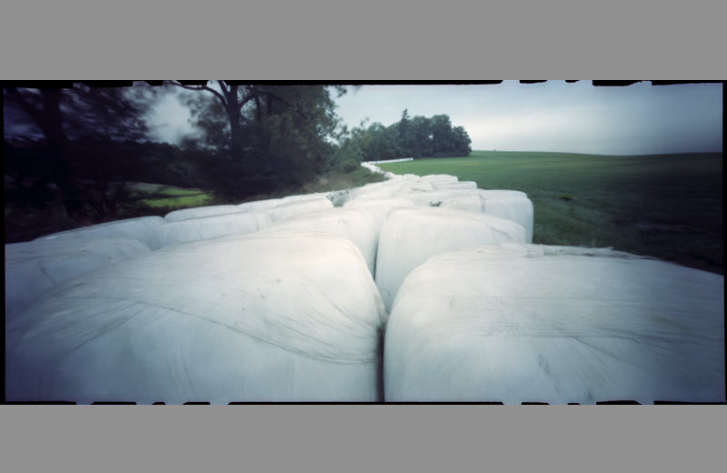 pinhole foto rostiger träger